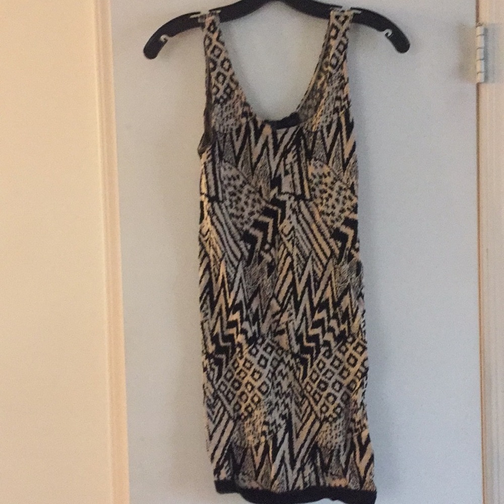 GUESS DRESS - Picture 2 of 2